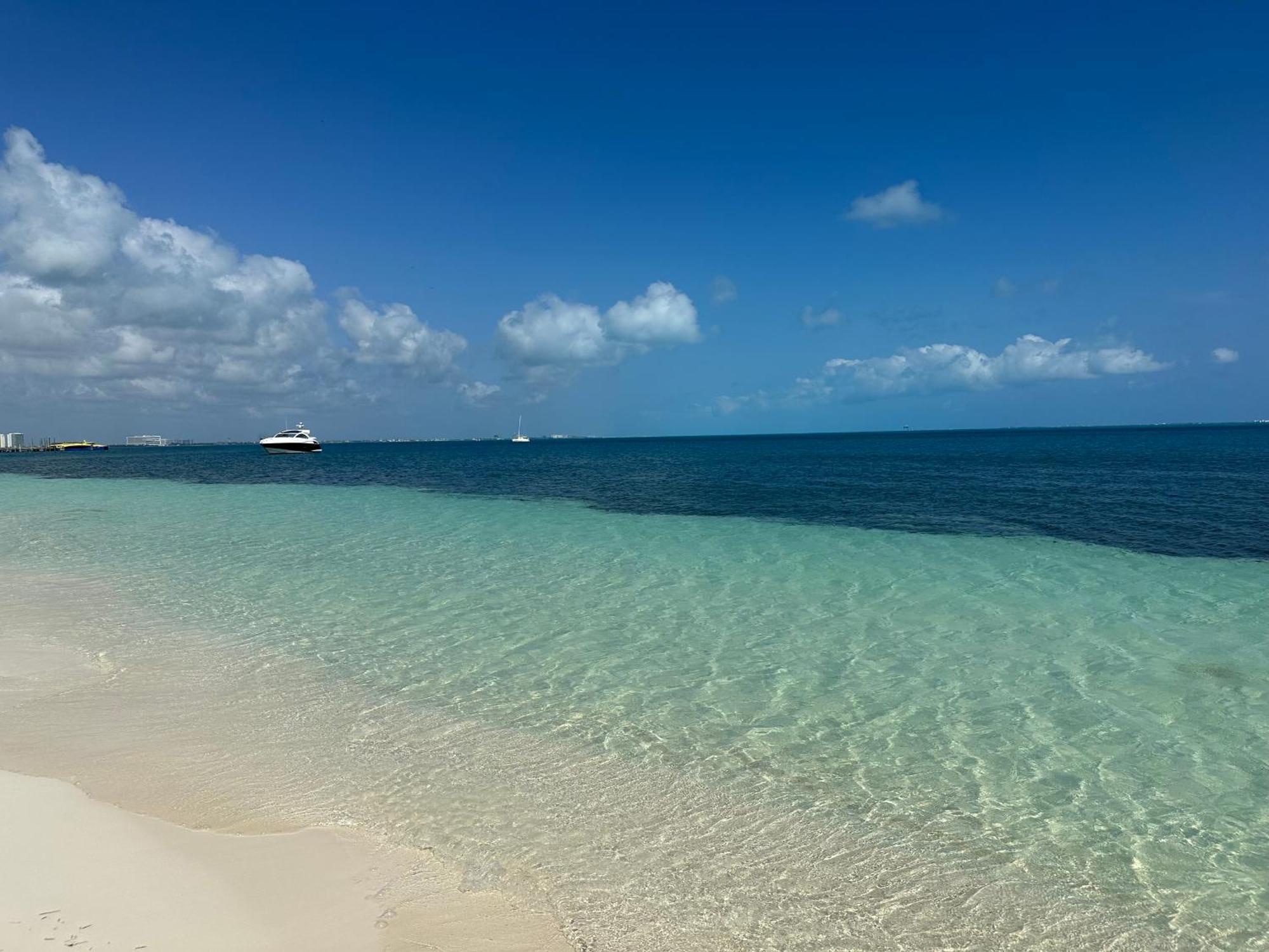 Villa Albatros Oceanfront Luxury Hotelzone Cancún Exterior foto