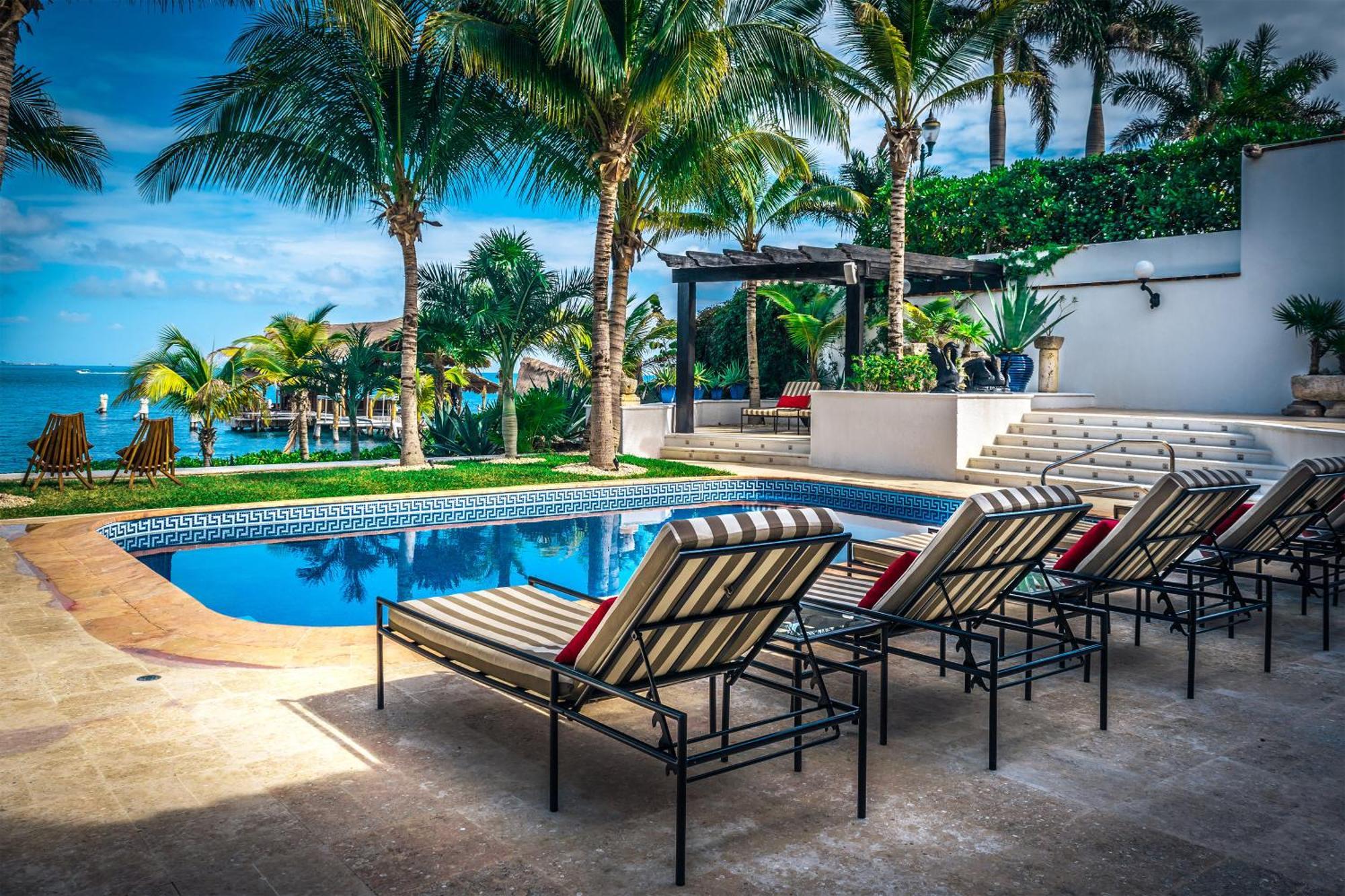 Villa Albatros Oceanfront Luxury Hotelzone Cancún Exterior foto